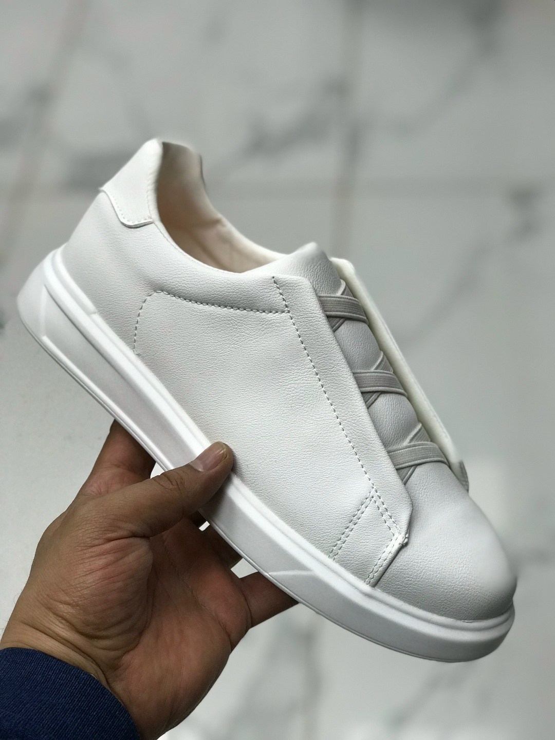 ,спортивная  мужская,обуви,кроссовки фенди мужские,повседневные кроссовки