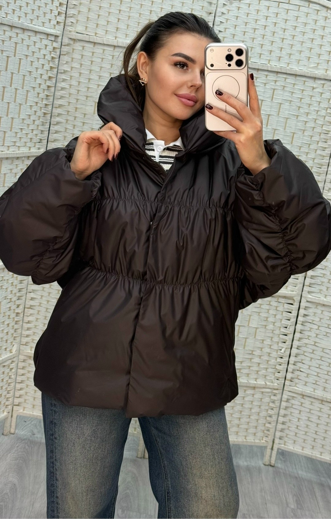 куртка стеганая оверсайз с капюшоном okxana utova brand,женская куртка оверсайз 27883 (коричневый),куртка оверсайз,куртка оверсайз демисезонная,демисезонная куртка