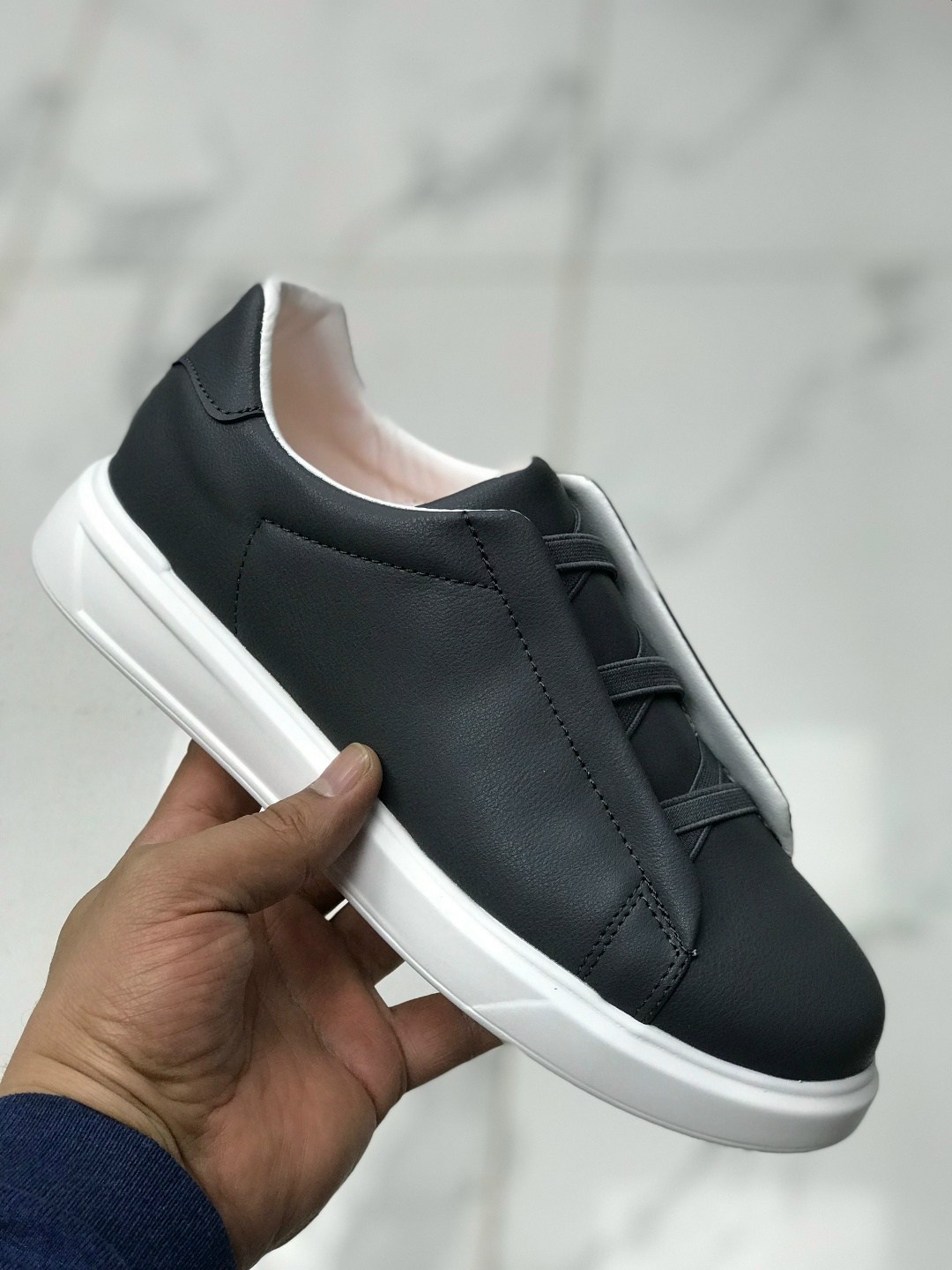 ,спортивная  мужская,обуви,кроссовки фенди мужские,повседневные кроссовки