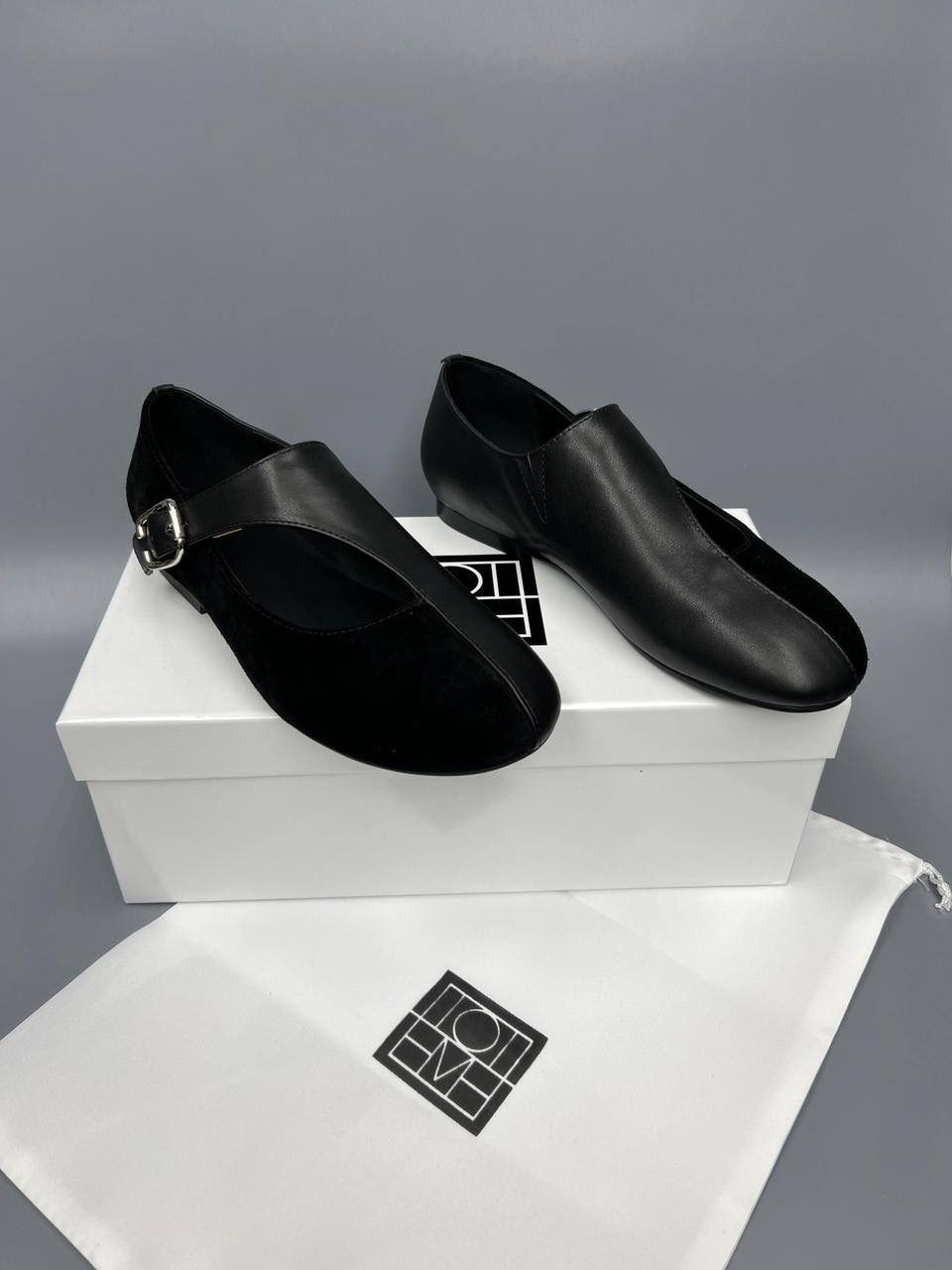 ,черные балетки,замшевые балетки the row черный,женские балетки,замшевые балетки