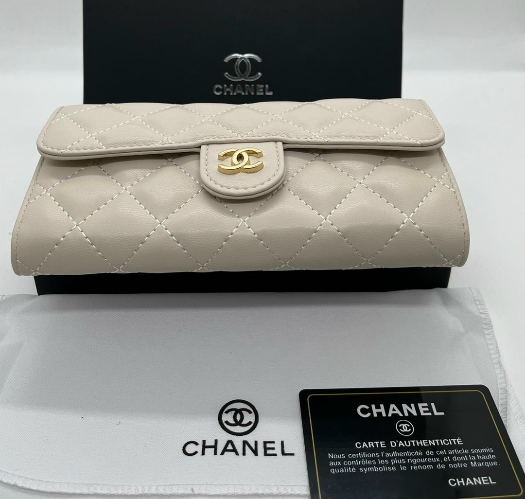 chanel сумка,кошелек chanel,кошелек шанель,сумка шанель молочного цвета,женская белая кожаная сумочка chanel woc
