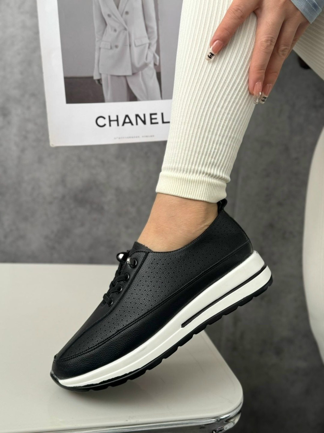 ,кроссовки женскиe,кроссовки chanel женские,chanel кроссовки,кеды chanel premium shoes цвет черный