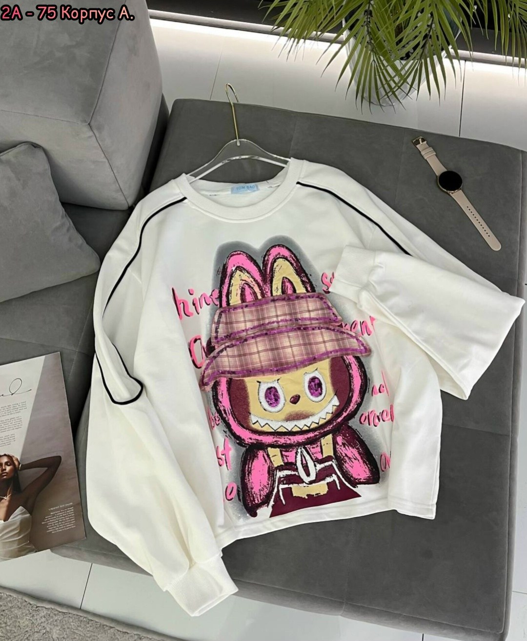 кофта женская,свитшот женский,свитшот и толстовка,свитшот толстовка оверсайз микки маус со стразами,кофта хб