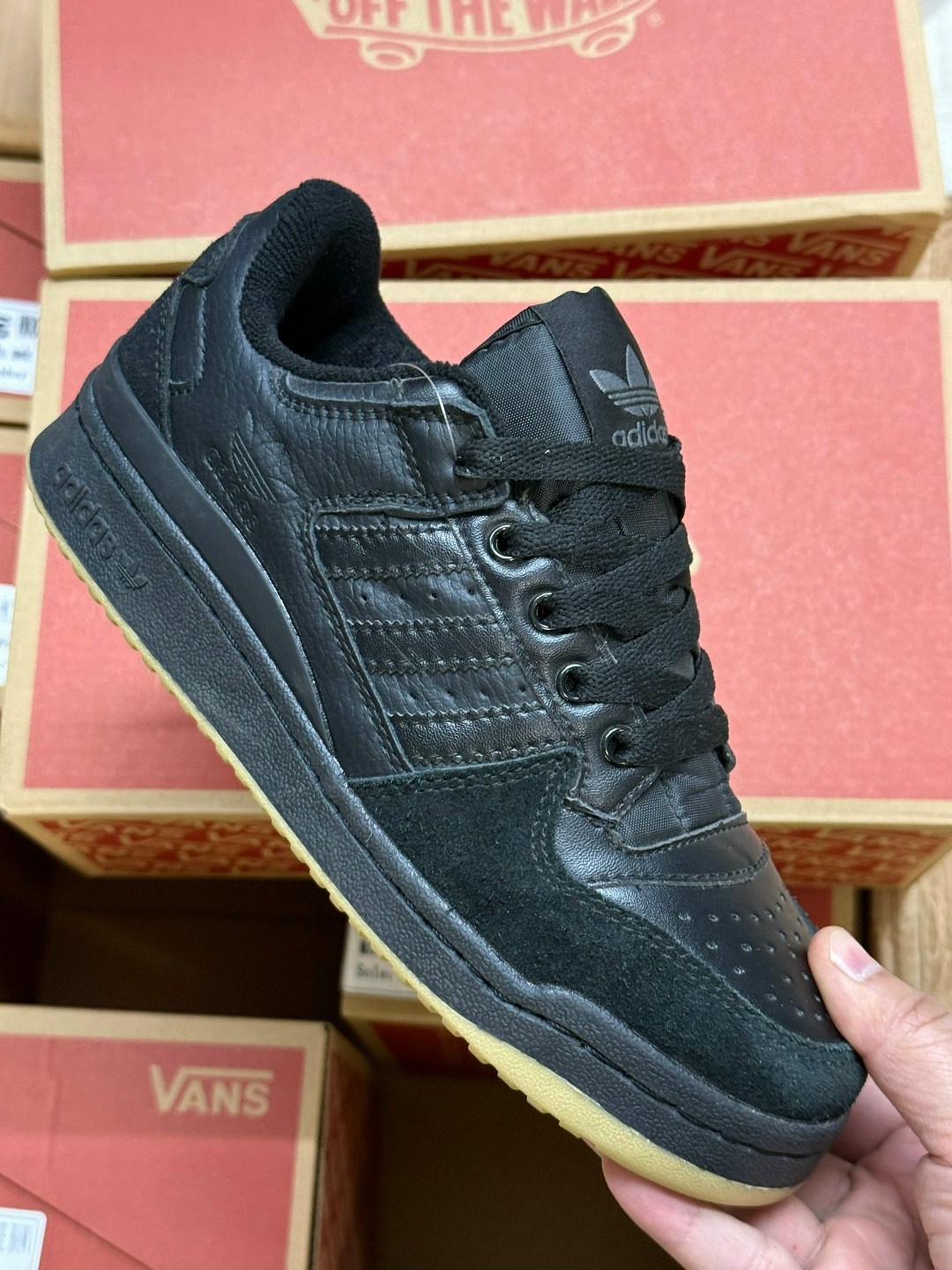 adidas кроссовки женские,кроссовки adidas,кроссовки adidas forum low,adidas forum low 84 бежевый лайт,кроссовки adidas forum 84 low off white