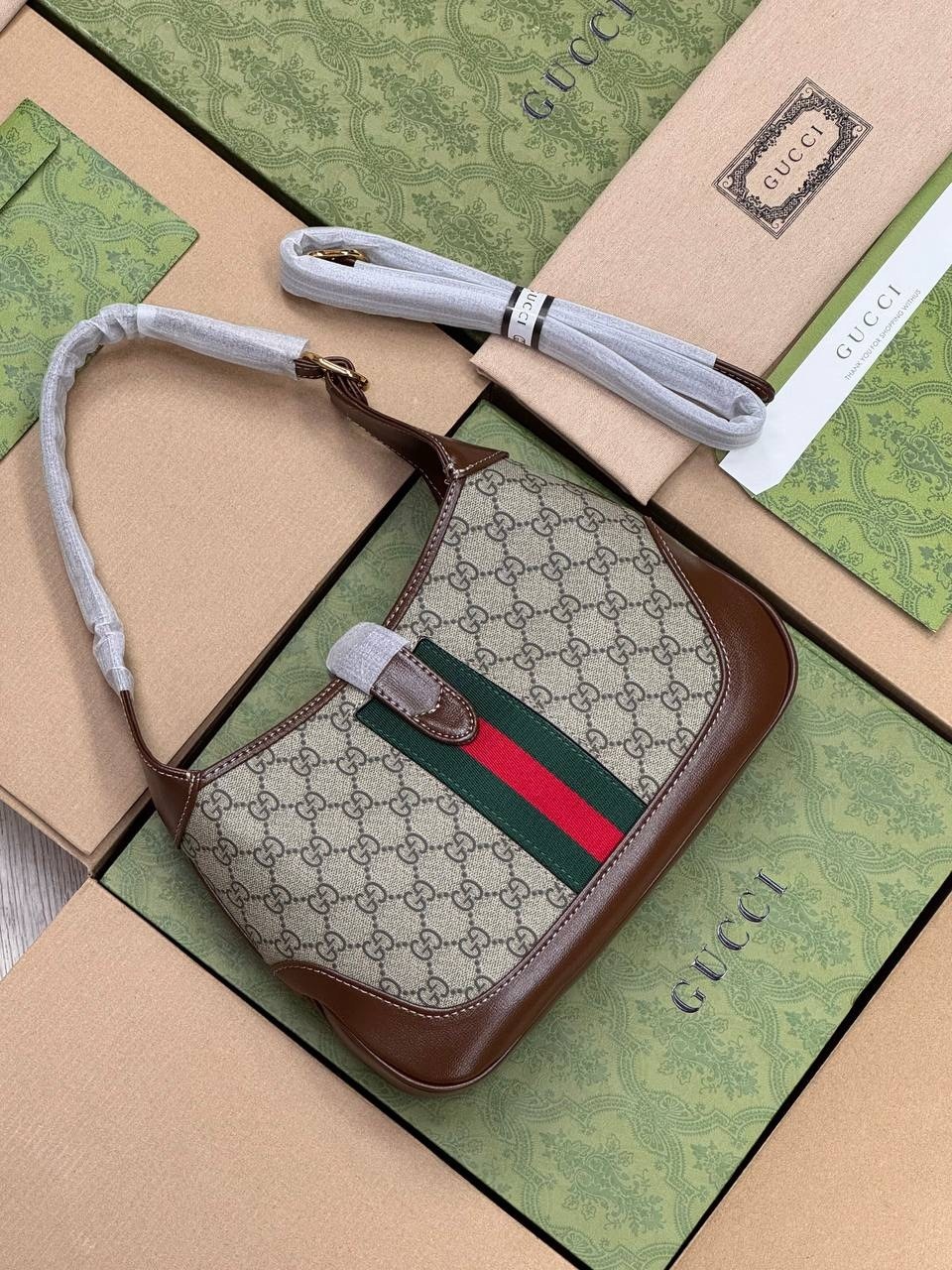 сумка gucci,сумка gucci jackie,сумки,сумка гуччи,сумка женская gucci