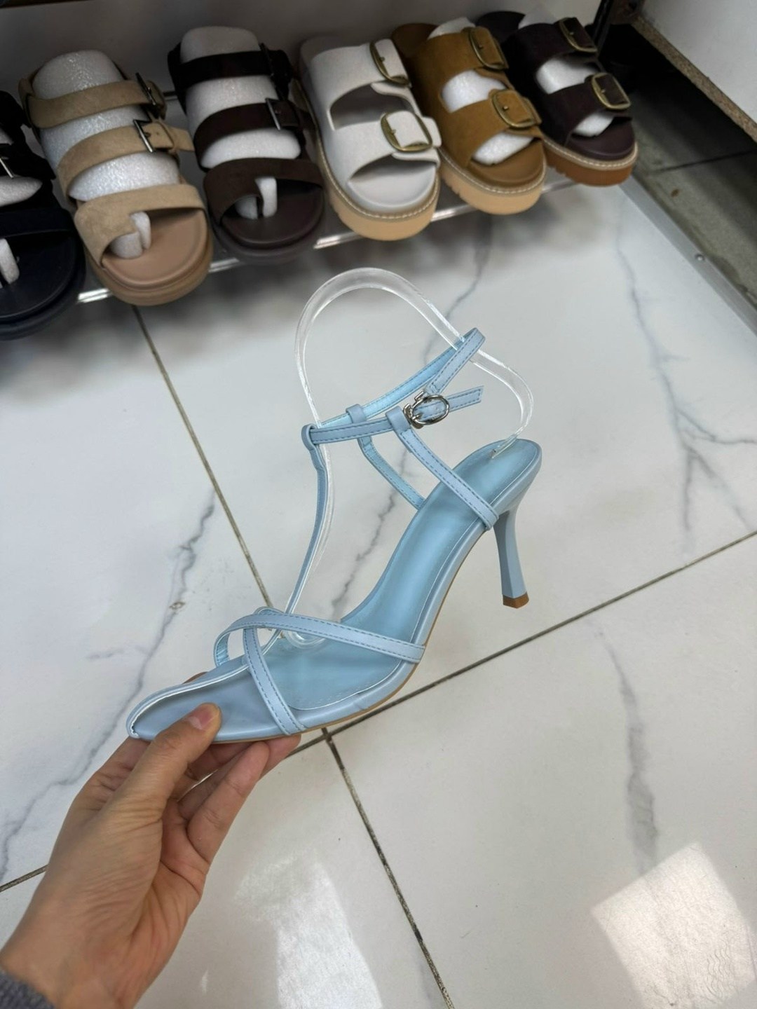 женские босоножки,,каблуки босоножки,модные босоножки,босоножки эконика голубые