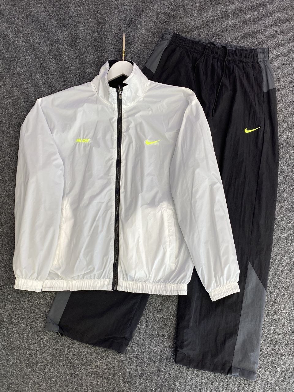 спортивный костюм nike tracksuit,nike jacket,куртка спортивная,nike рефлектив куртка,куртка nike