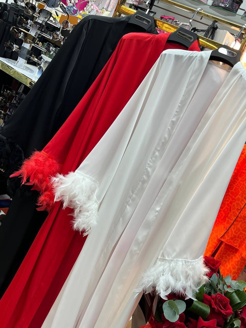 халат с перьями,шелковый халат,халат,женский халат