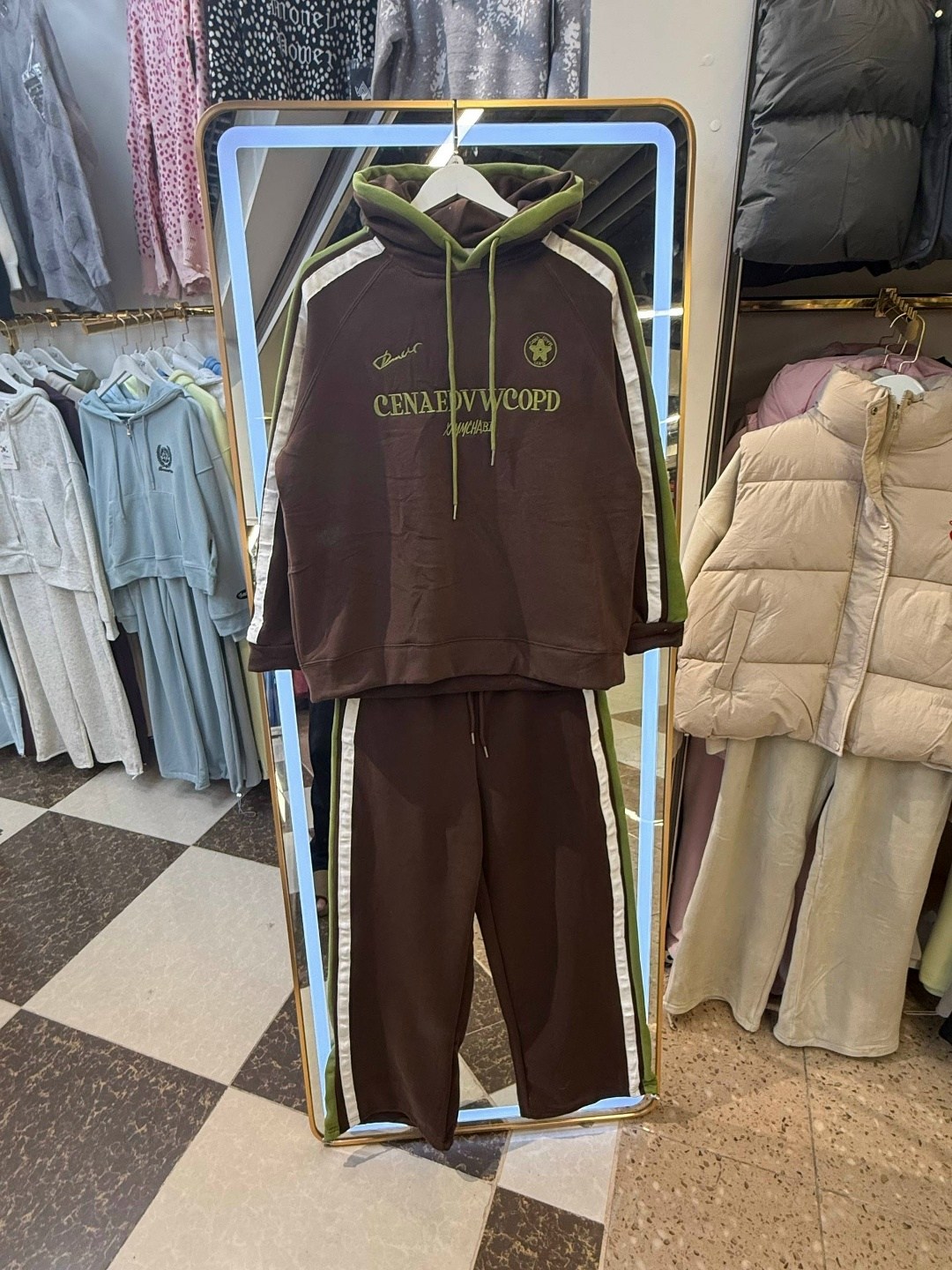 спортивный костюм женский,спортивный костюм,костюм спортивный gucci,модная толстовка,толстовка в стиле