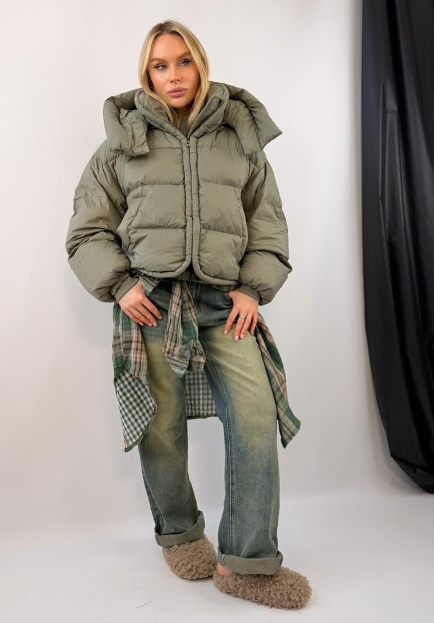 пуховики оверсайз,куртка оверсайз,зимняя куртка-пуховик y.a.s. зеленый,пуховик хаки женский,куртка и пуховик