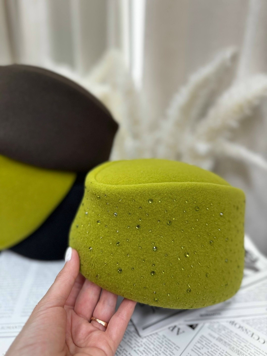 фетровая шляпка,головные уборы,модная шляпка,женская фетровая шляпка таблетка,фетровая шляпа