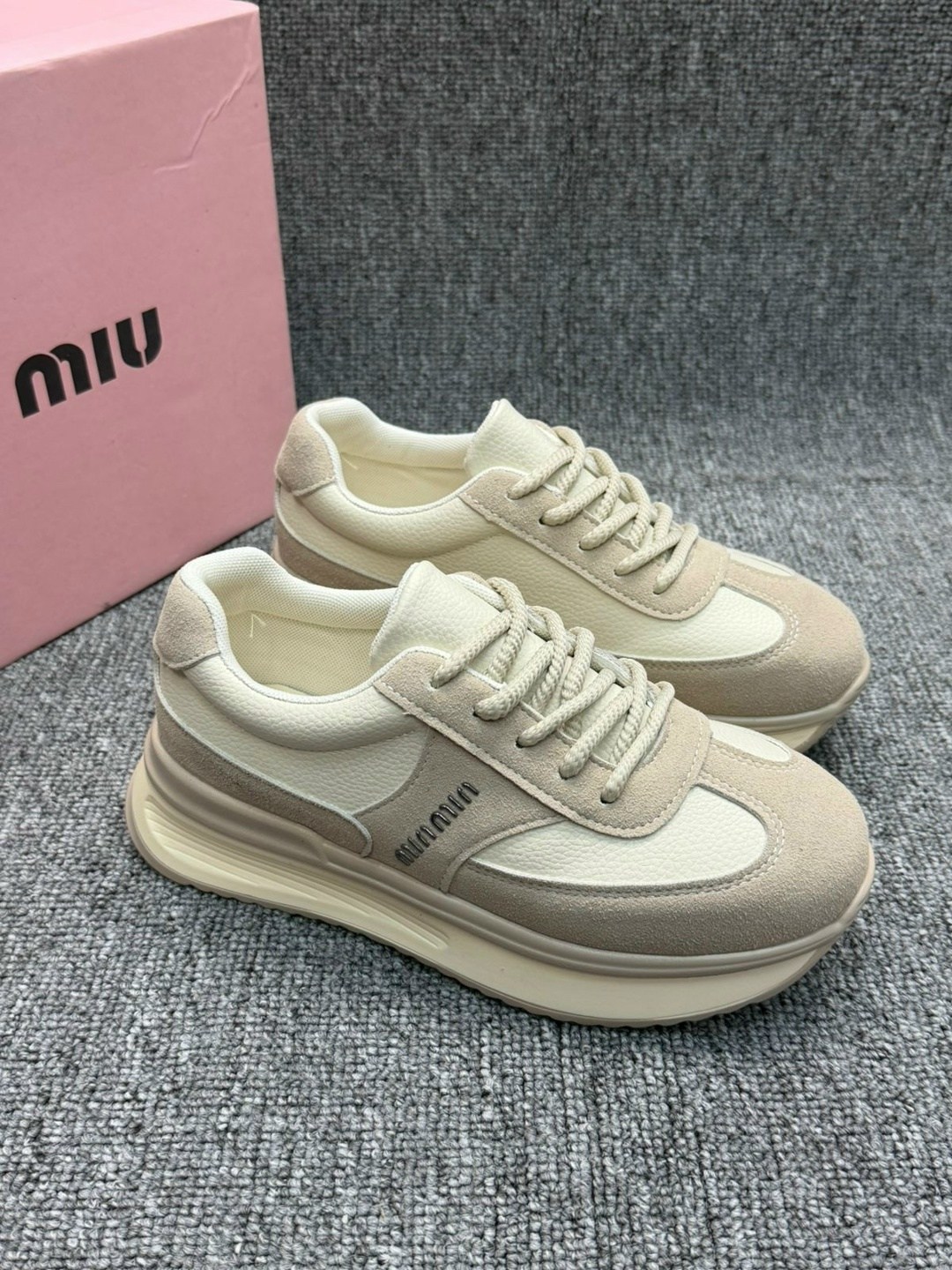 ,женские кроссовки,кроссовки бежевые,кроссовки для женщин,кроссовки натуральные