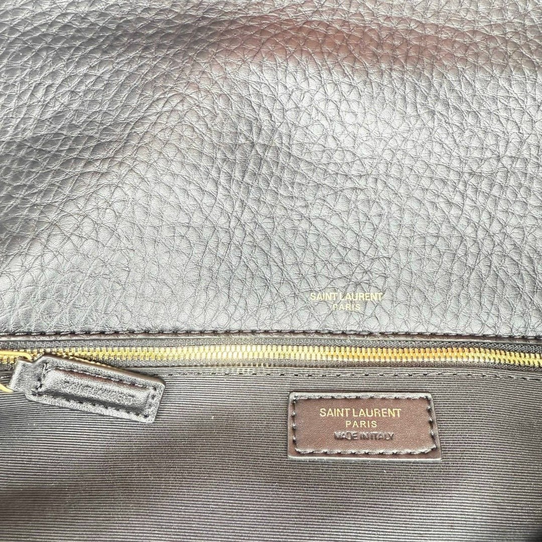 сумка saint laurent,yves saint laurent сумка,сумка на плечо saint laurent,сумка ysl,женская кожаная сумка yves saint laurent calypso large