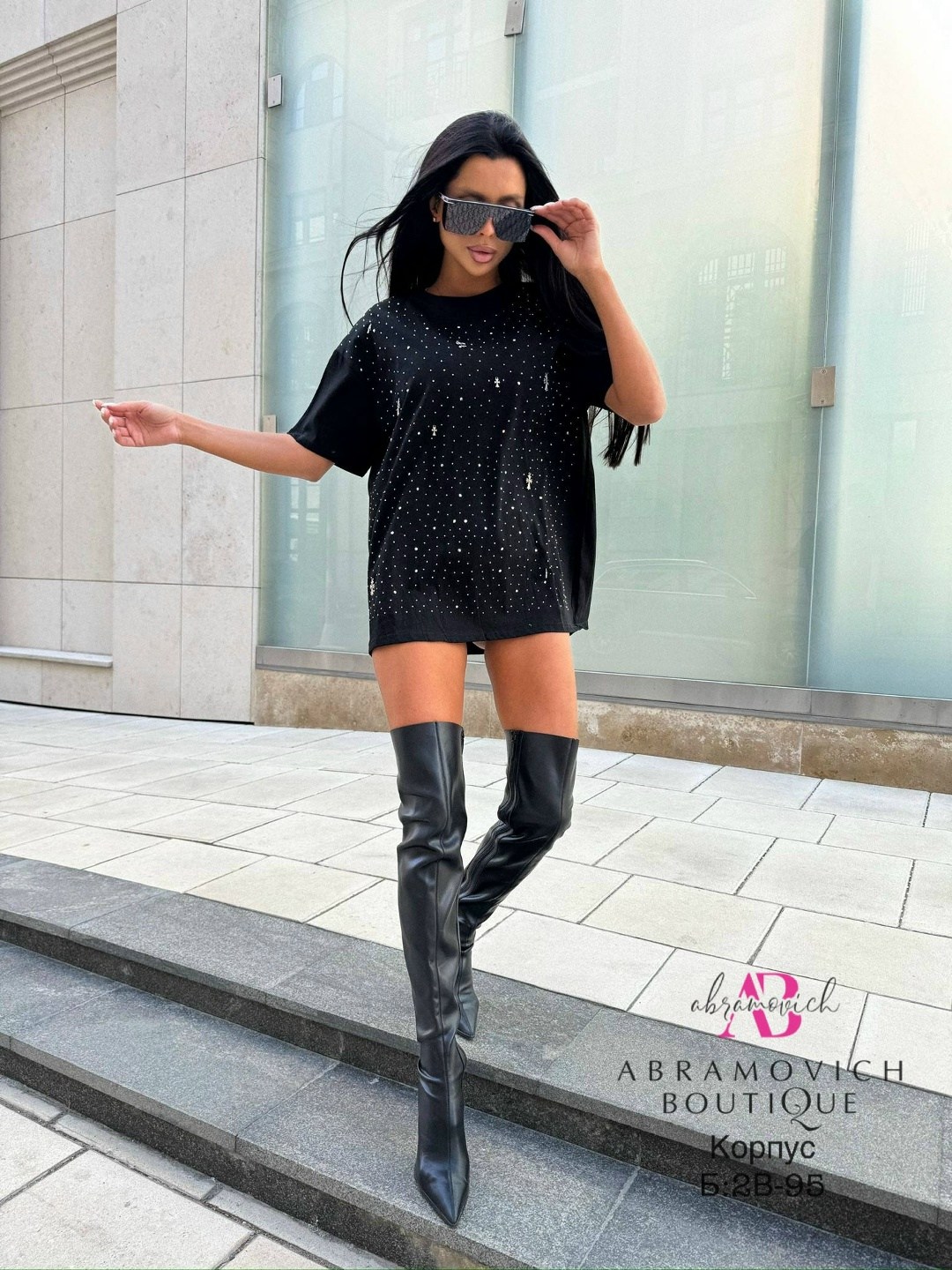 футболки женская,футболка оверсайз со стразами,футболка оверсайз варенка со стразами,футболка со стразами,женская футболка оверсайз со стразами