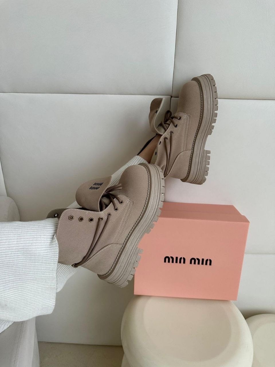 ботинки замшевые miu miu,,ботинки миу миу натуральные замшевые,ботинки миу миу натуральные замшевые miu miu,ботинки miu miu