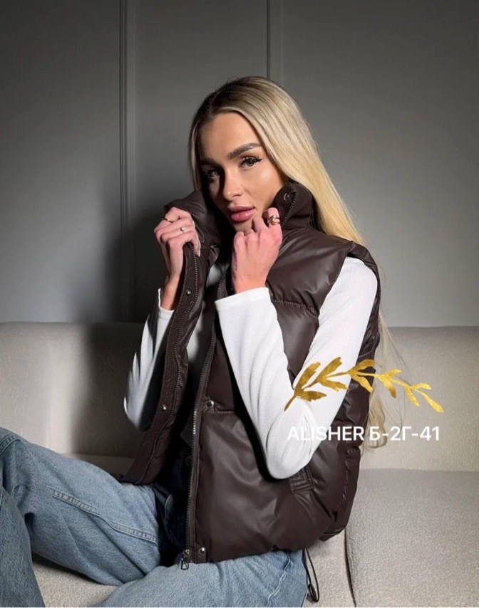 женские жилеты,жилетка женская,жилетка женская укороченная,женская верхняя одежда жилет,жилет