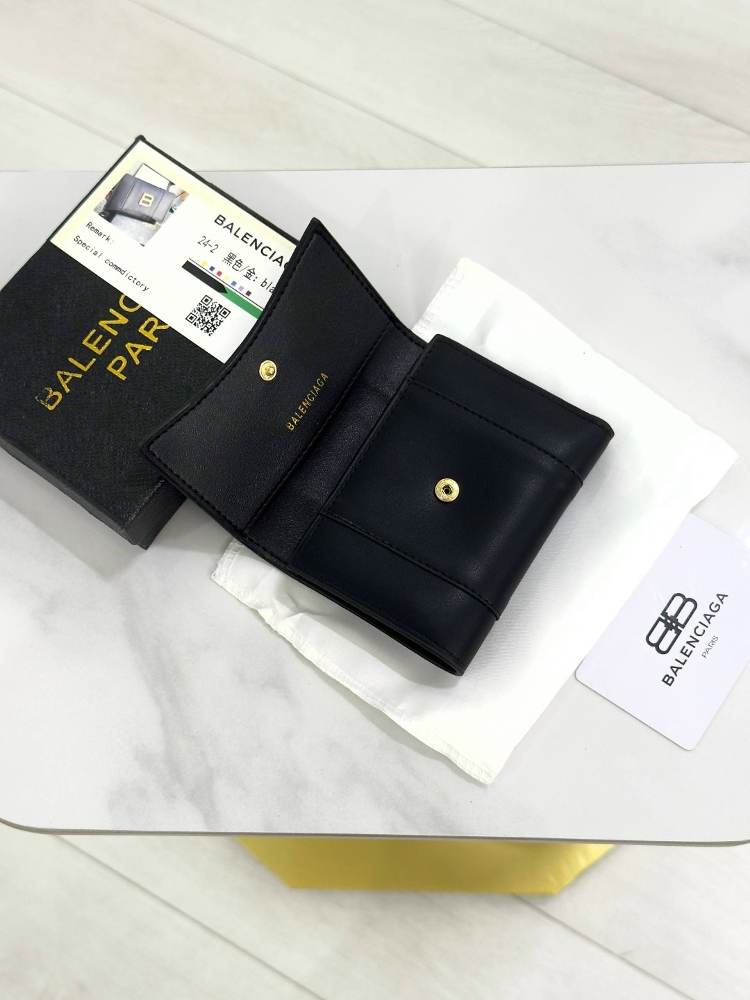 кошелек balenciaga,кошелек большой емкости из гладкой воловьей кожи в стиле balenciaga,кошелек женский balenciaga,кожаный кошелек balenciaga,кошелек баленсиага женские