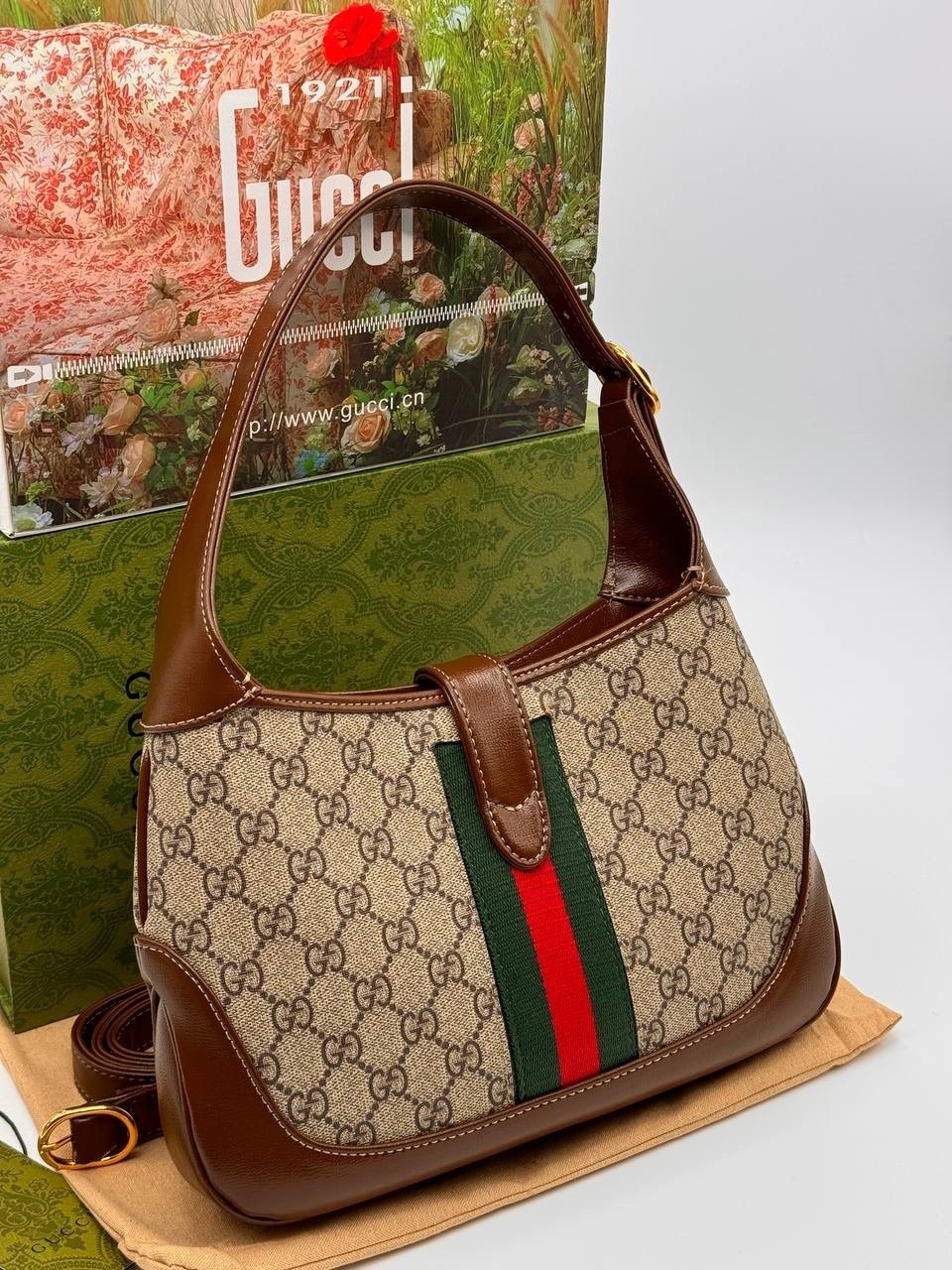 сумка gucci,сумка gucci jackie,женская сумка gucci,gucci сумка gucci,круглая сумка gucci