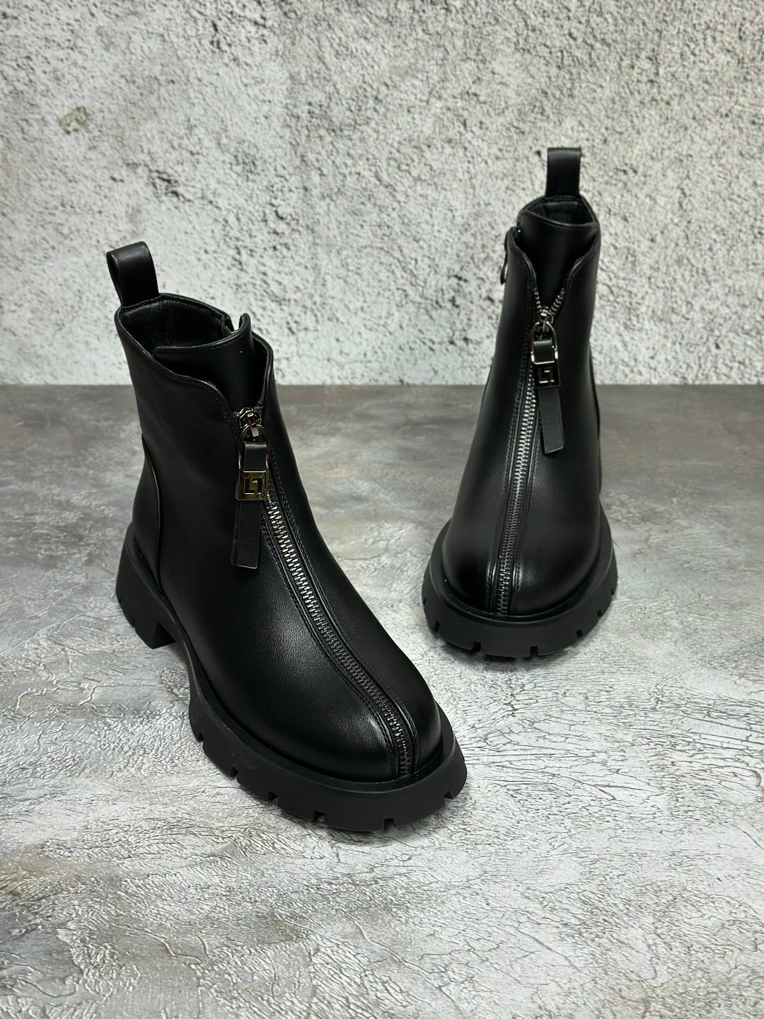 ботинки женские натуральная итальянская замша,ботинки женские,,юничел замшевые зимние ботинки,ботинки черный madella 016106339