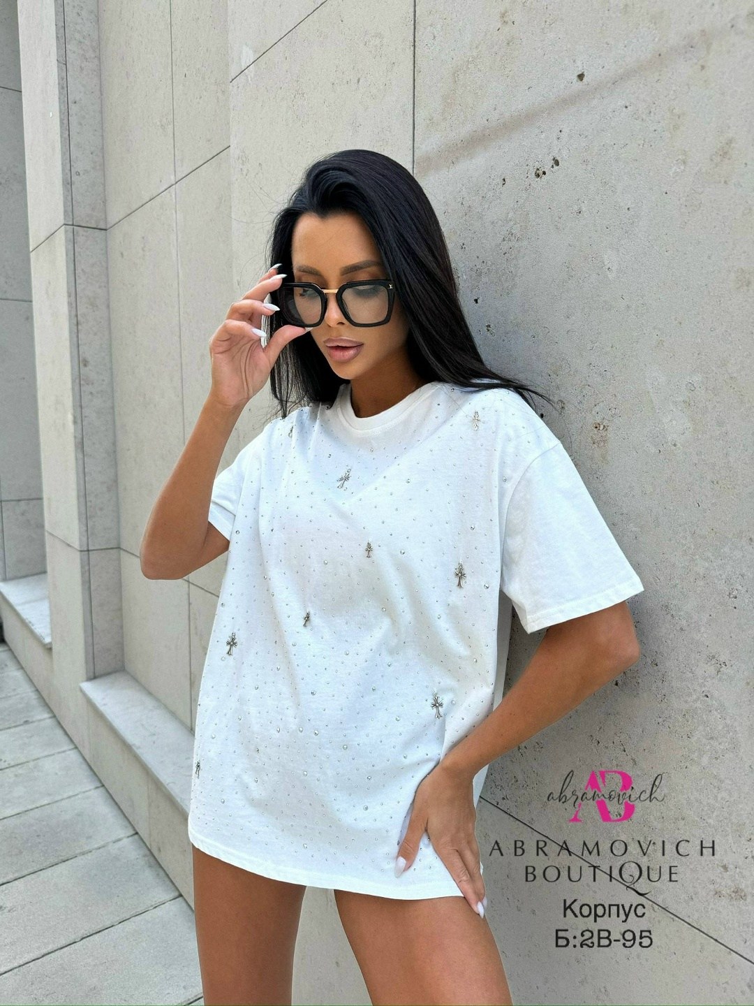 футболки женская,футболка оверсайз со стразами,футболка оверсайз варенка со стразами,футболка со стразами,женская футболка оверсайз со стразами