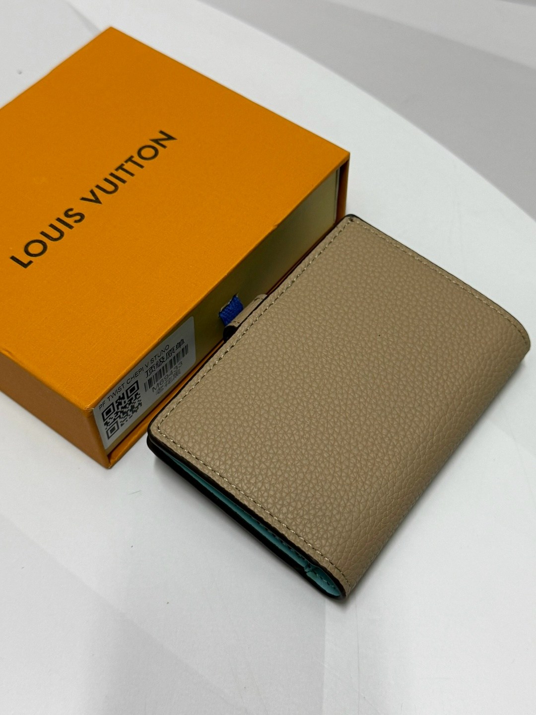 louis vuitton кошельки,обложка на паспорт louis vuitton,блокнот louis vuitton,кошелек louis vuitton новый,женские кошельки