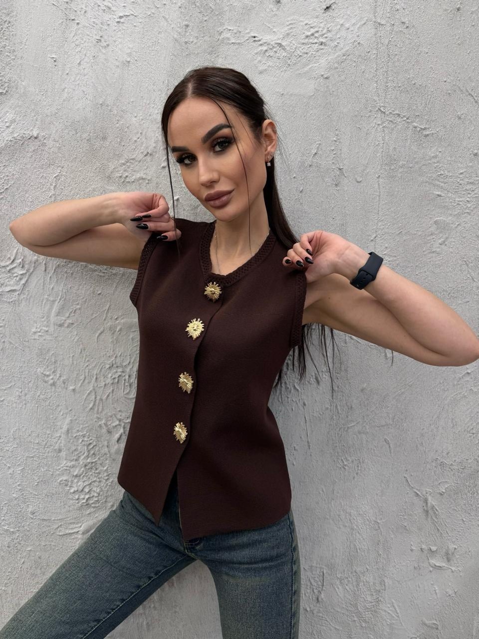 жилет трикотажный,жилет,вязаные жилеты,жилетка,жилет на пуговицах