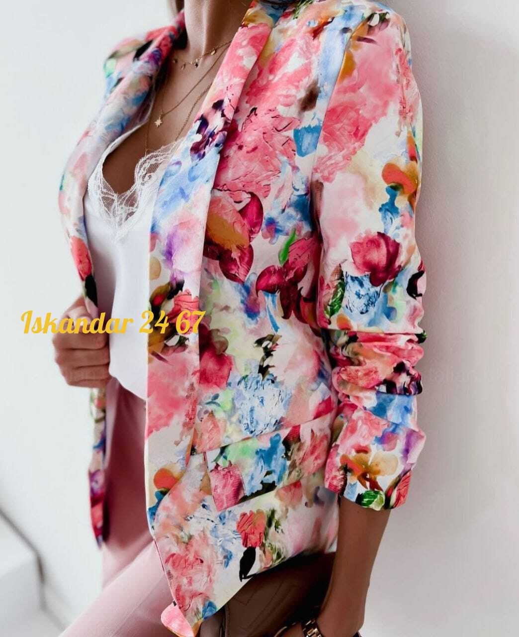 жакет с цветочным принтом,пиджак с цветочным принтом,пиджак женский ,тканевый пиджак,модные костюмы