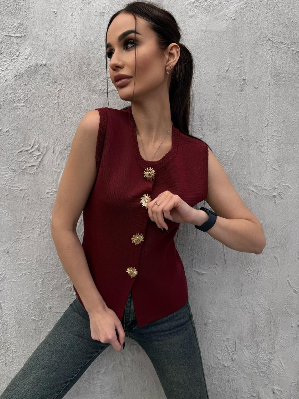 жилет трикотажный,жилет,вязаные жилеты,жилетка,жилет на пуговицах