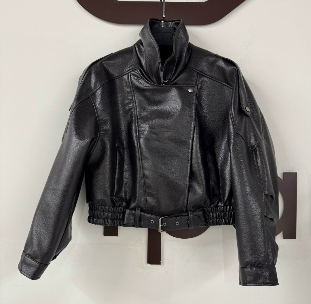 куртка кожаная,косуха оверсайз,косуха куртка,мода стиль,дутая куртка кожаная