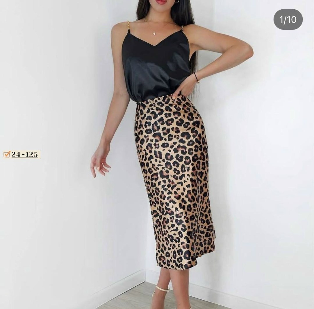атласная юбка,леопардовая юбка,юбка с леопардовым принтом,костюм с юбкой,атласная юбка миди