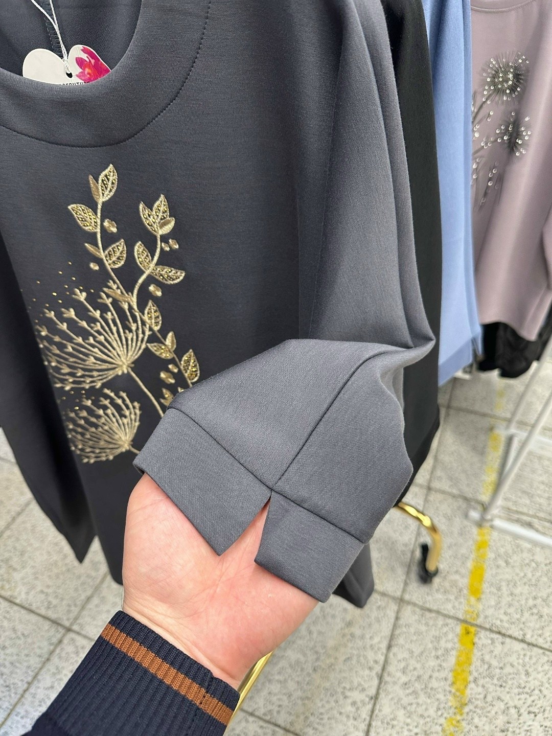 кофта женская,футболки женская,лонгслив 8519/1 натали черный+одуванчик,женский свитшот,женские джемпера