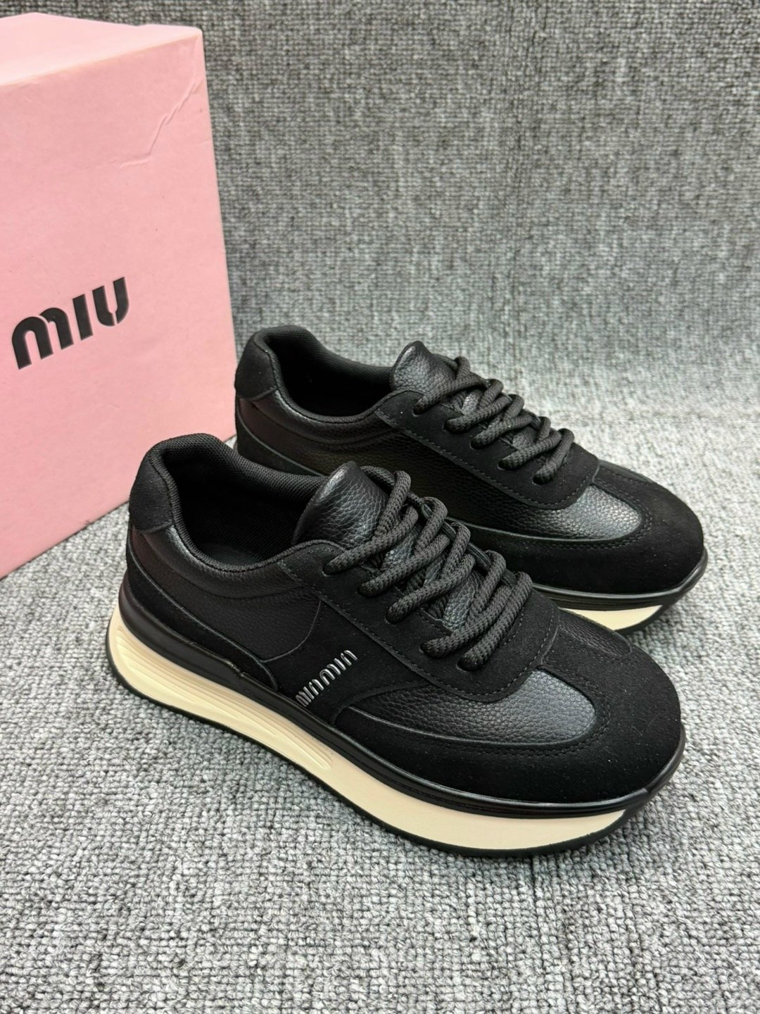 ,женские кроссовки,кроссовки бежевые,кроссовки для женщин,кроссовки натуральные