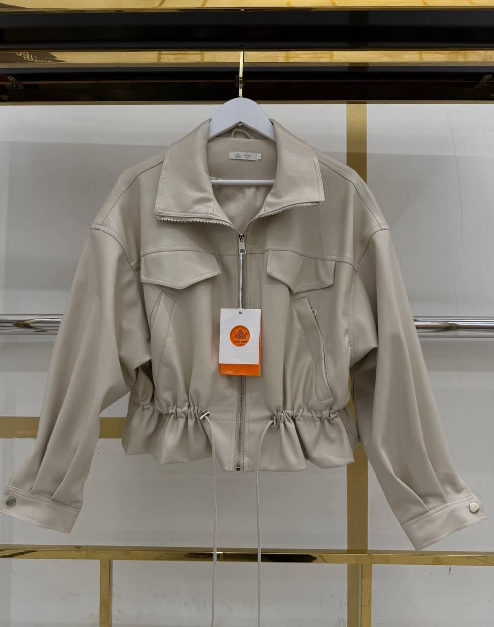 повседневная куртка,куртка женская,куртка модная,кожаная куртка,куртка