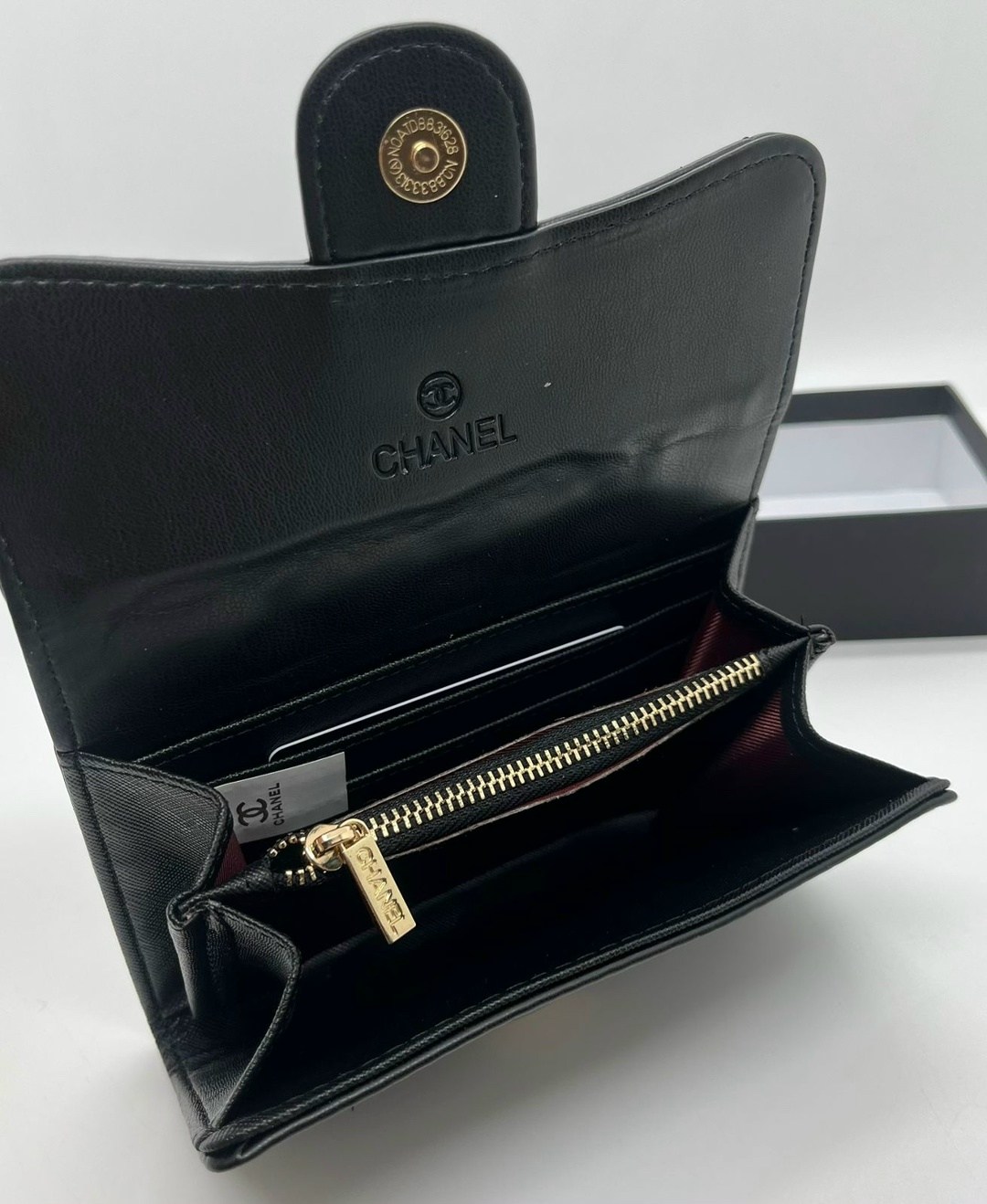 chanel кошелек,женский кошелек chanel,кошелек шанель красный,кошелек шанель,chanel classic flap