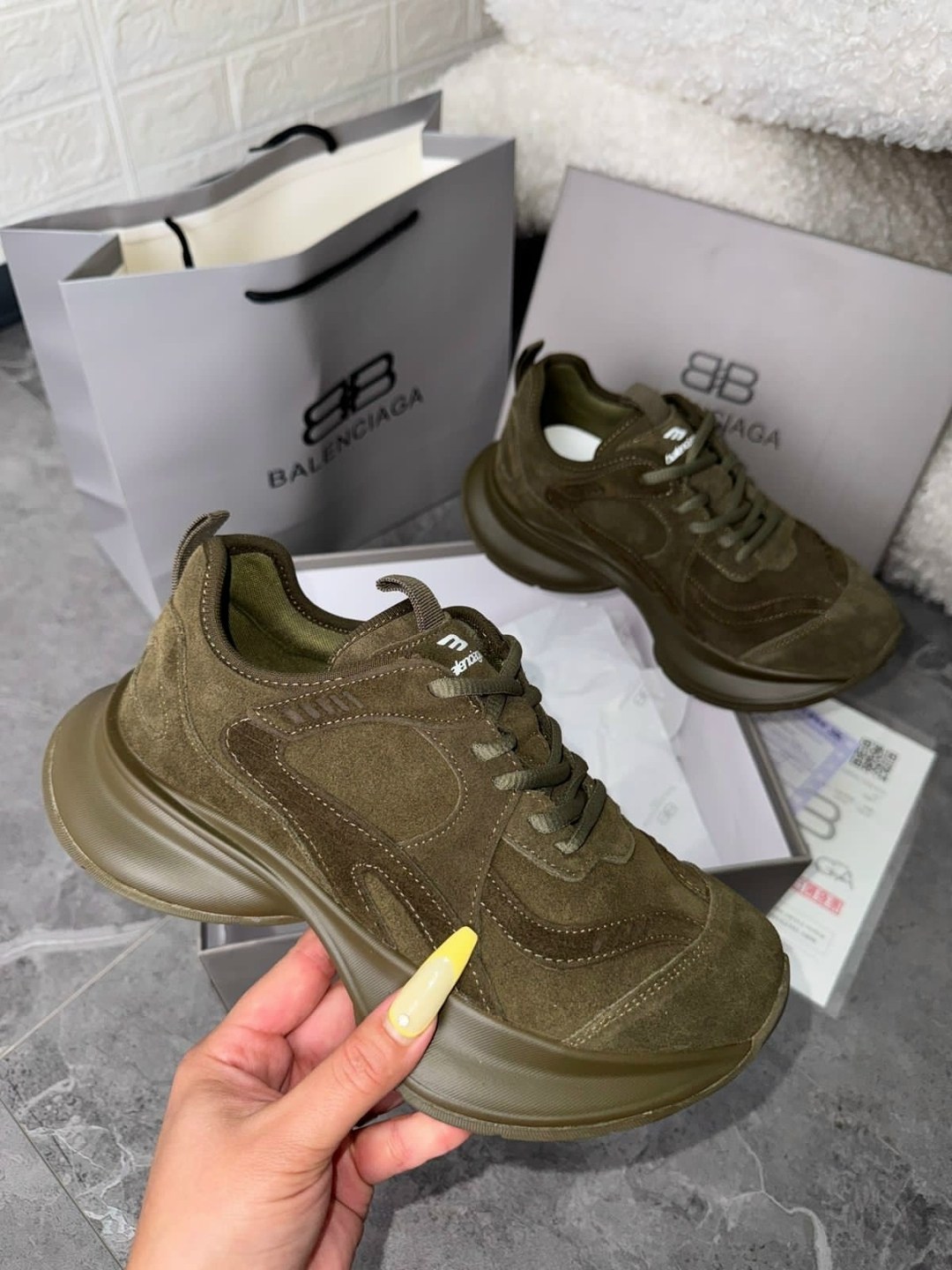 , женская,женские кроссовки,обуви,кроссовки хаки