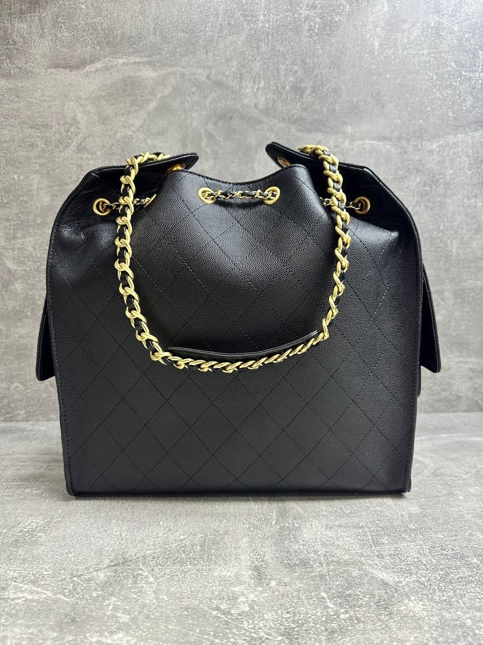 сумка из натуральной кожи chanel 520698291,женская сумка chanel,сумка chanel,сумка шанель,chanel черная кожаная сумка тоут для женщин