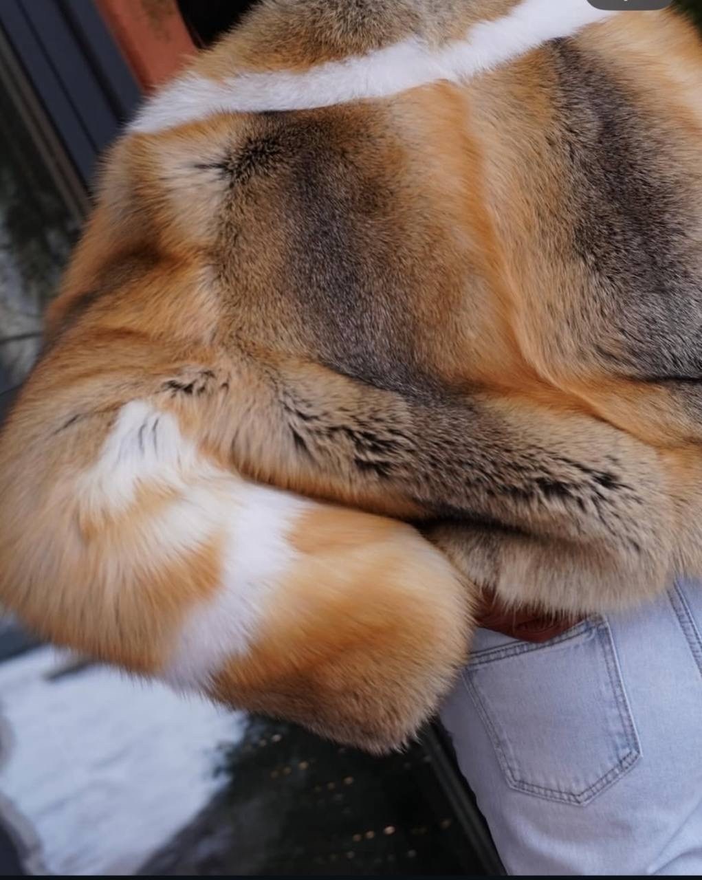 шуба из лисы,шуба из меха лисы fur_avenue,короткая шуба из лисы,шуба лиса,женская шуба