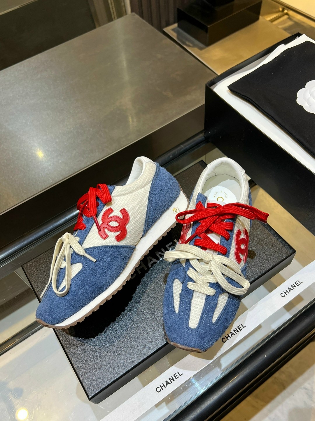 ,кроссовки chanel,кроссовки женские chanel,кроссовки шанель женские,кроссовки шанель голубые