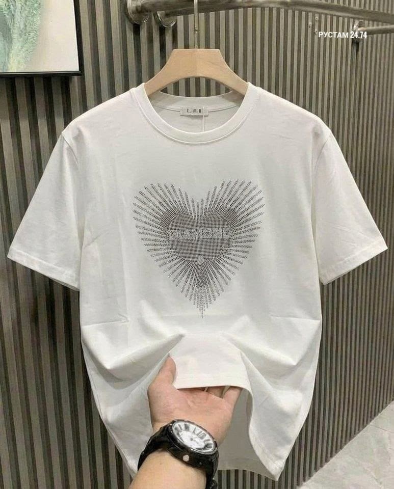 женская футболка,футболка,футболки женская оверсайз,футболка нарядная,футболка с сердечками