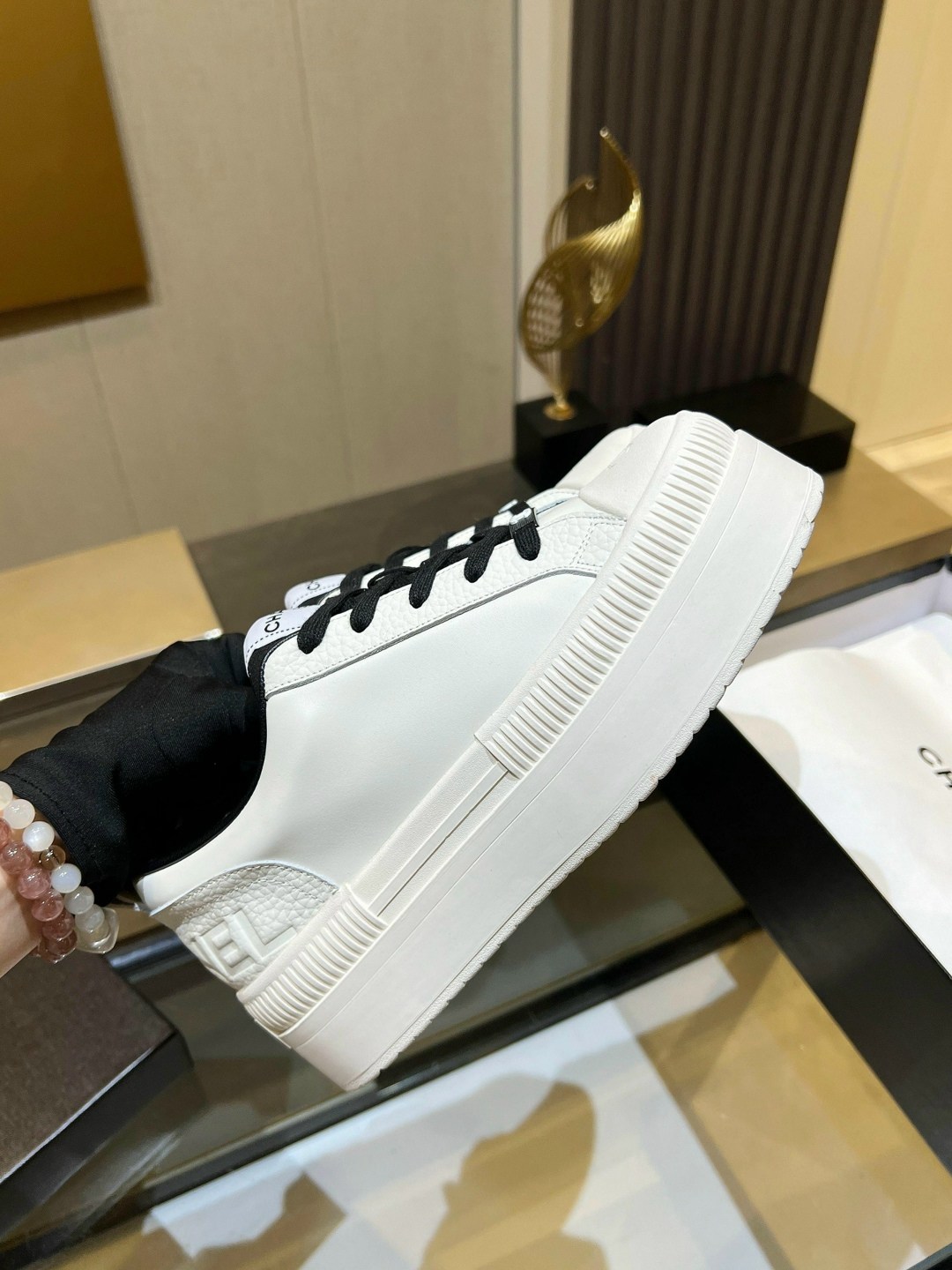 кроссовки женские chanel,кеды chanel,,кеды женские chanel,кроссовки chanel