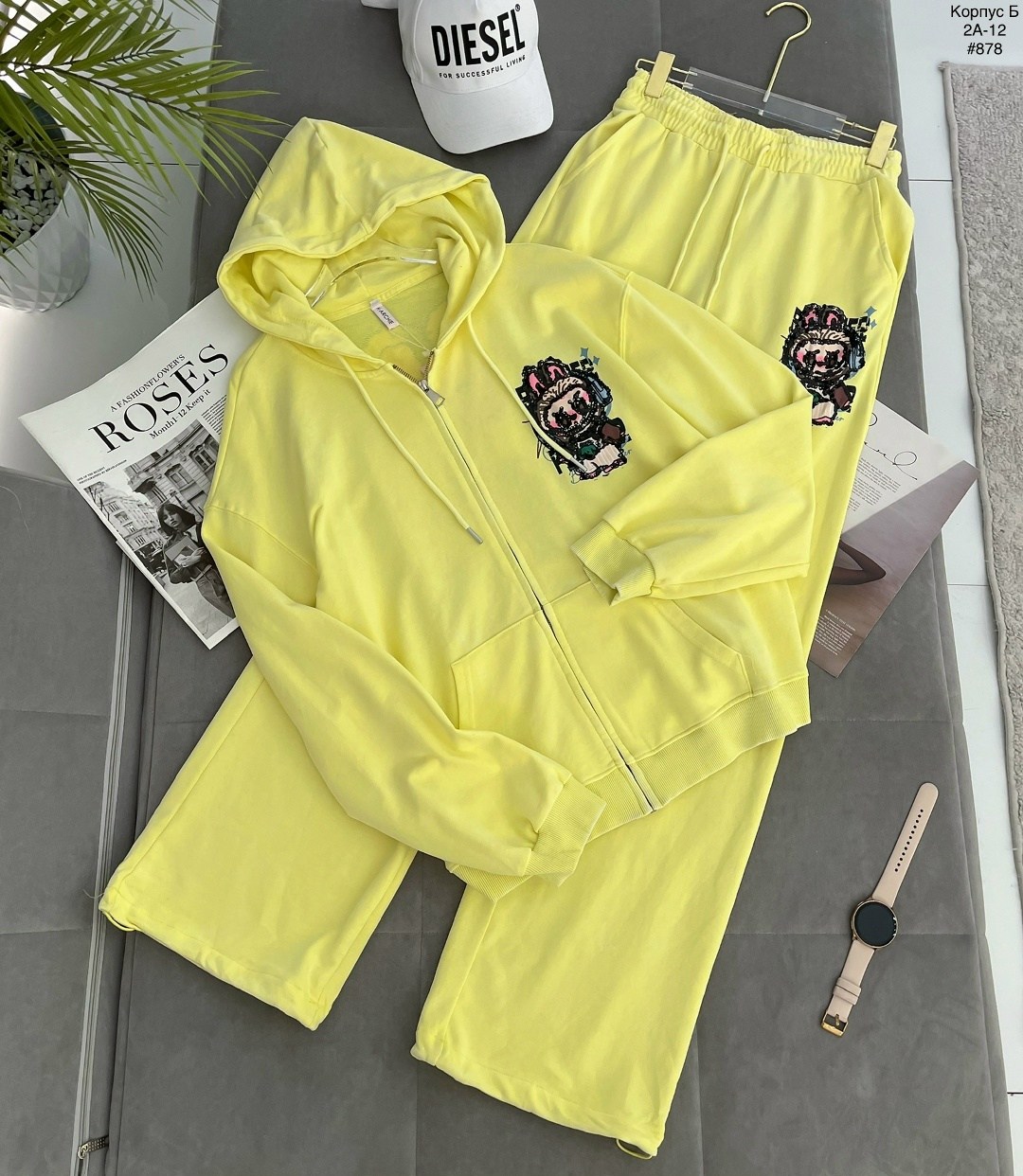 женский спортивный костюм из премиальной варенки,велюровый костюм,спортивный костюм,женский костюм,костюм теплый