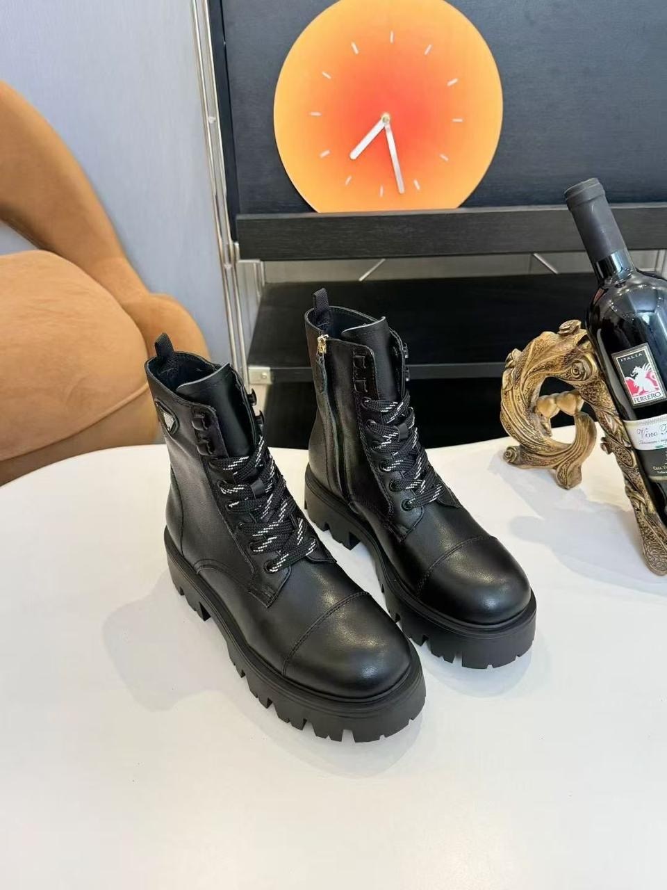 ,женские ботинки,замшевые ботинки,зимние ботинки прада,ботинки