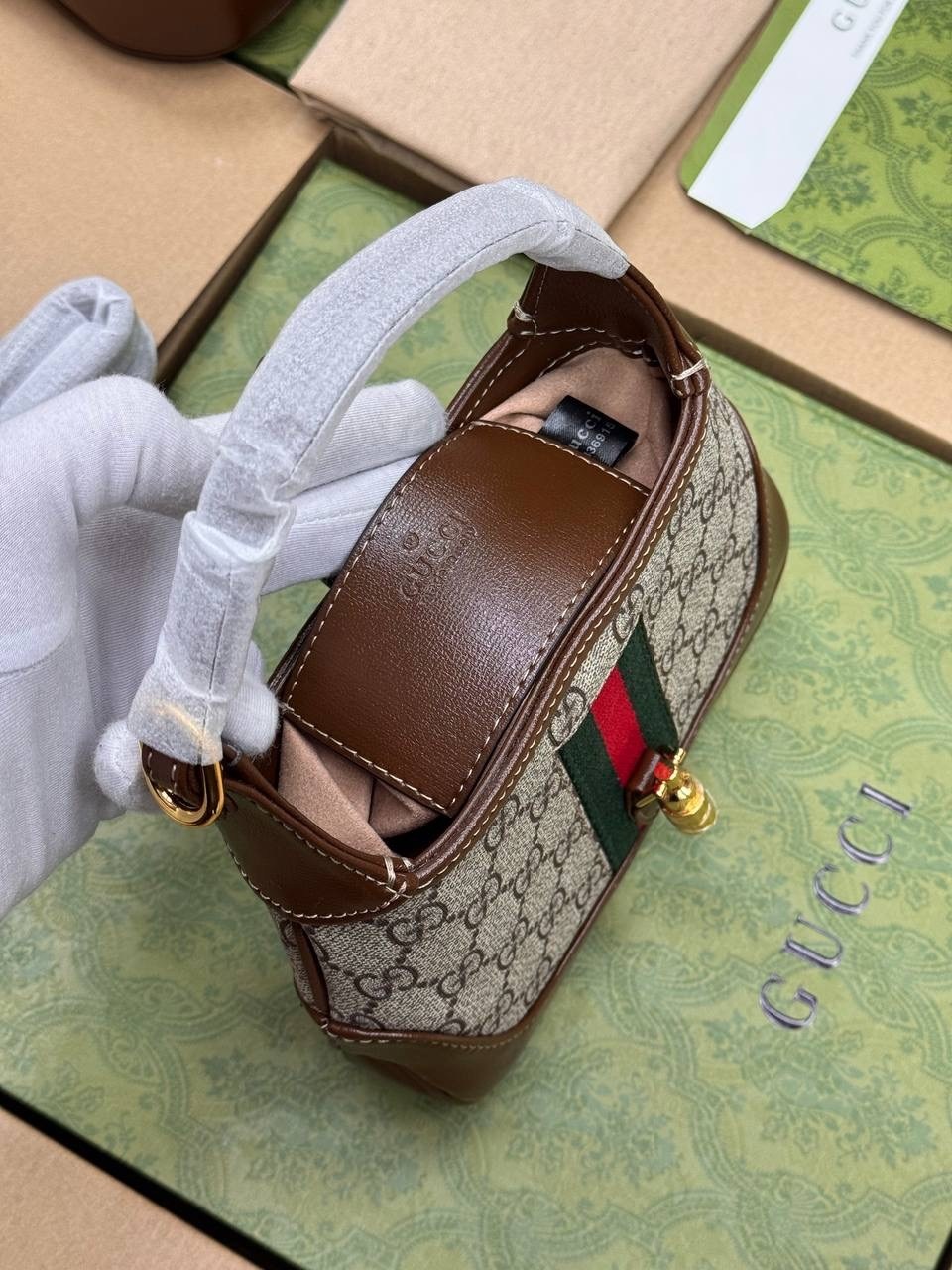сумка женская gucci,сумка gucci,сумка gucci jackie,gucci сумка на плечо,сумка гуччи