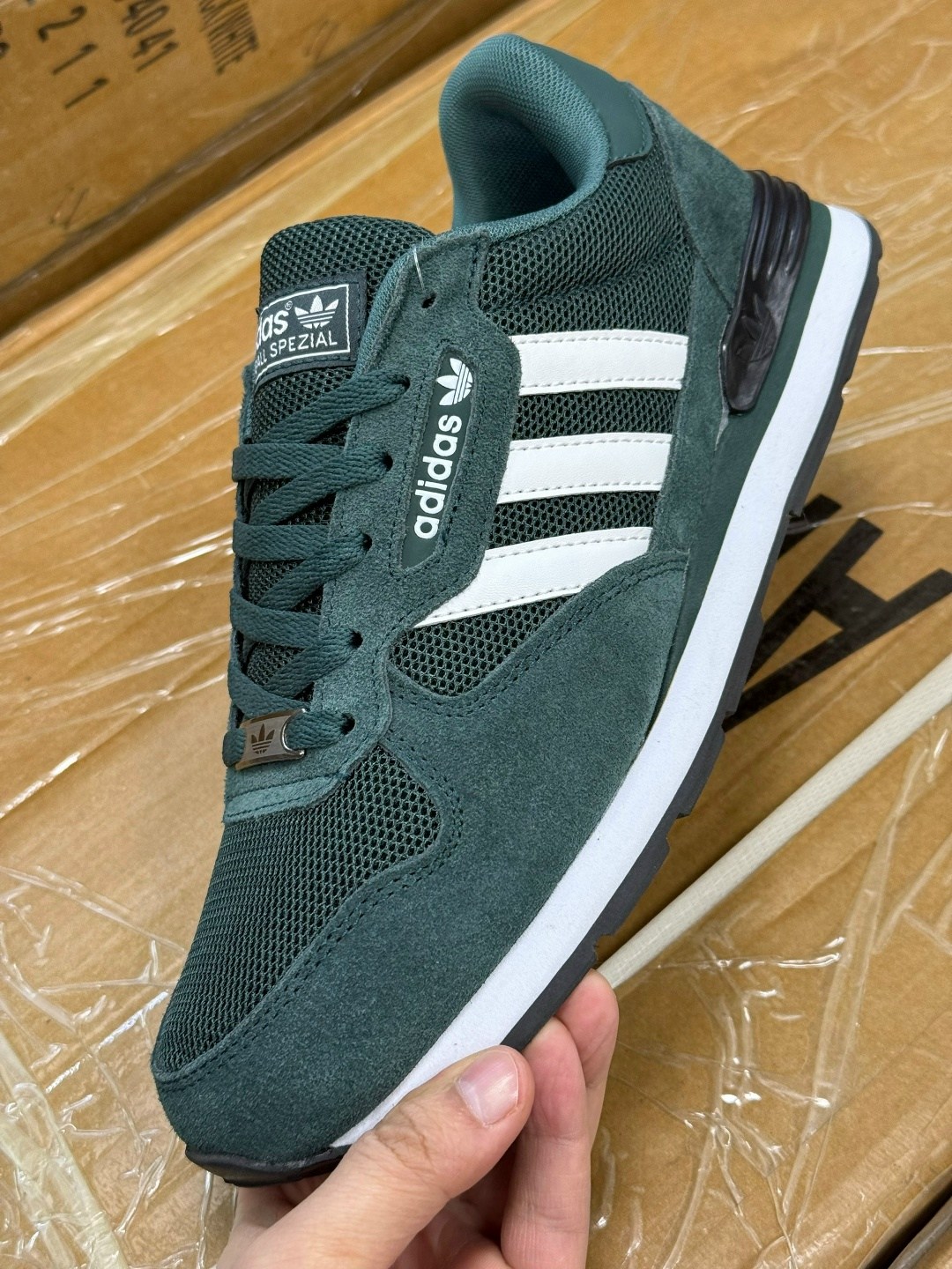 мужские кроссовки adidas,кроссовки adidas,кроссовки adidas zx 750,адидас кроссовки,adidas zx 750