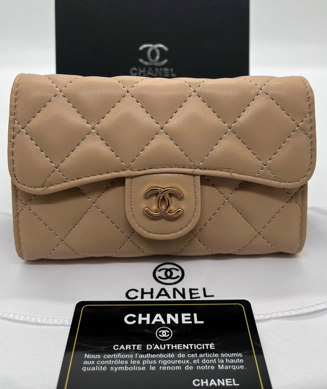 chanel кошелек,женский кошелек chanel,кошелек шанель красный,кошелек шанель,chanel classic flap