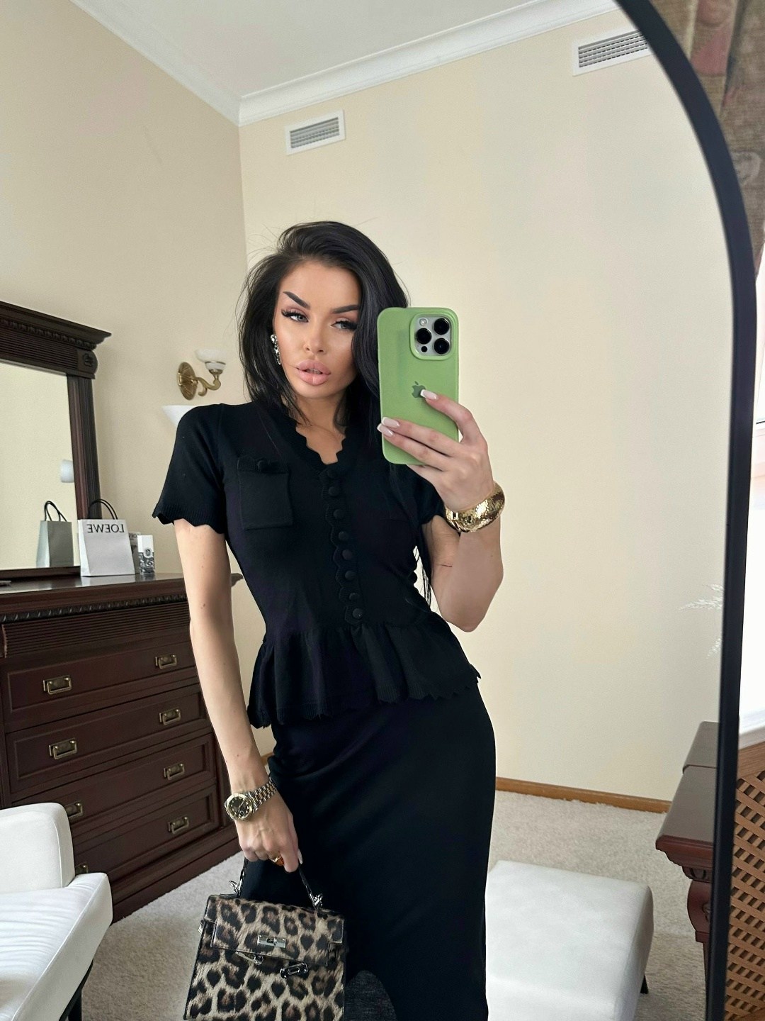 девушка,женщина,женщина красивая,красива девушка,трикотажные костюмы