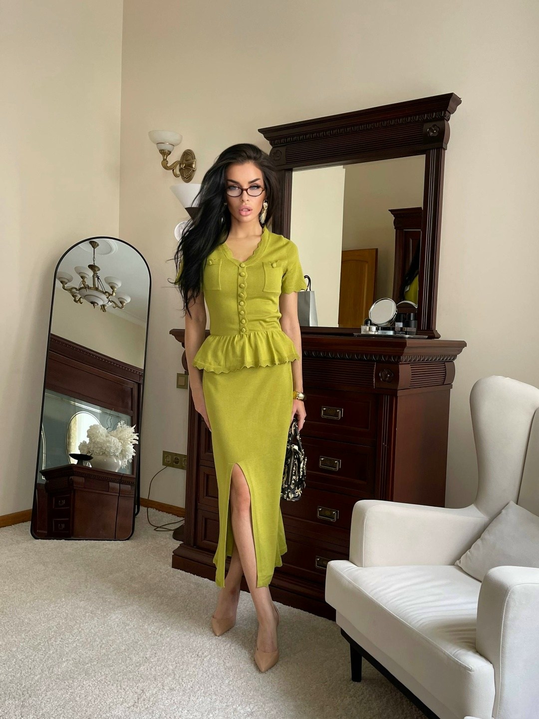 стильные костюмы,костюм с юбкой,одежда стильная,женские костюмы