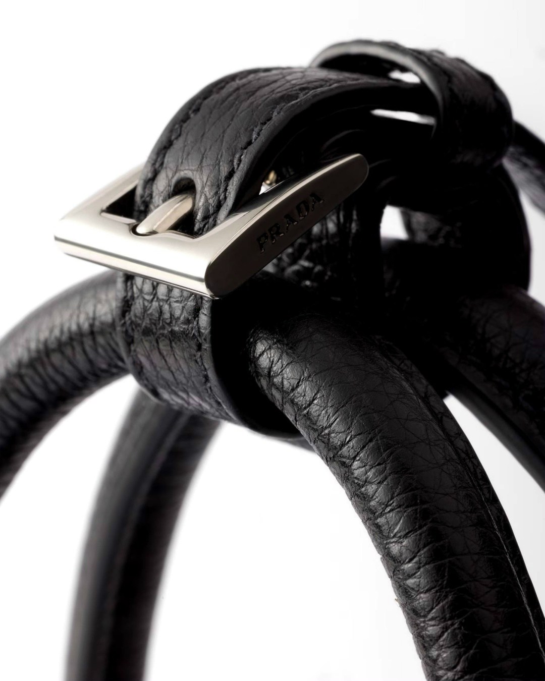 prada черная кожаная сумка тоут,сумка prada черная,сумка prada,женская сумка prada из натуральной кожи черный,прада сумка