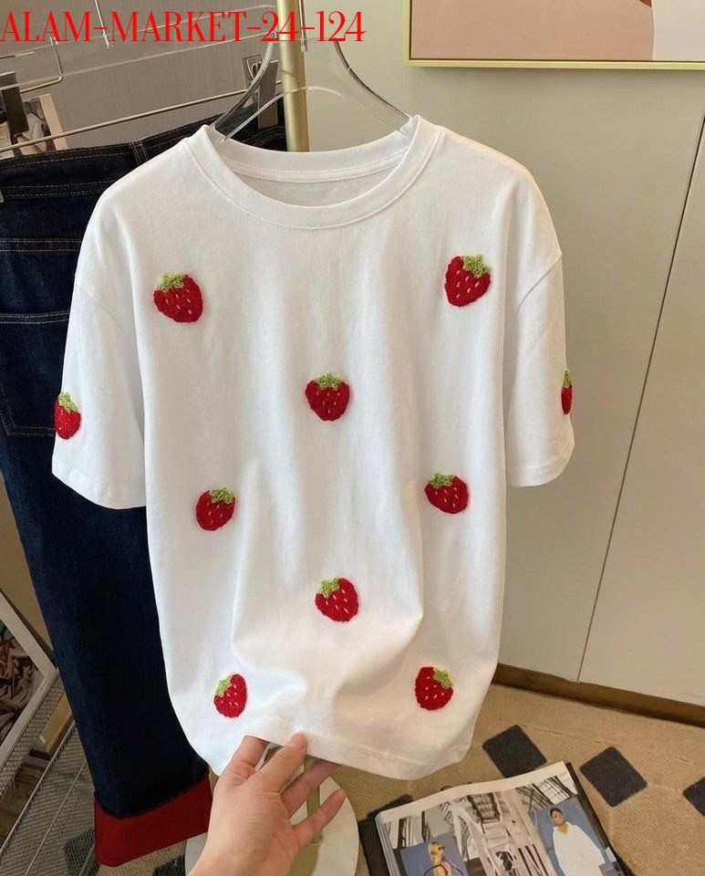 футболки для женщин,женская футболка,футболки оверсайз,свитер оверсайз вязаный с вишенками sanama,свитер оверсайз