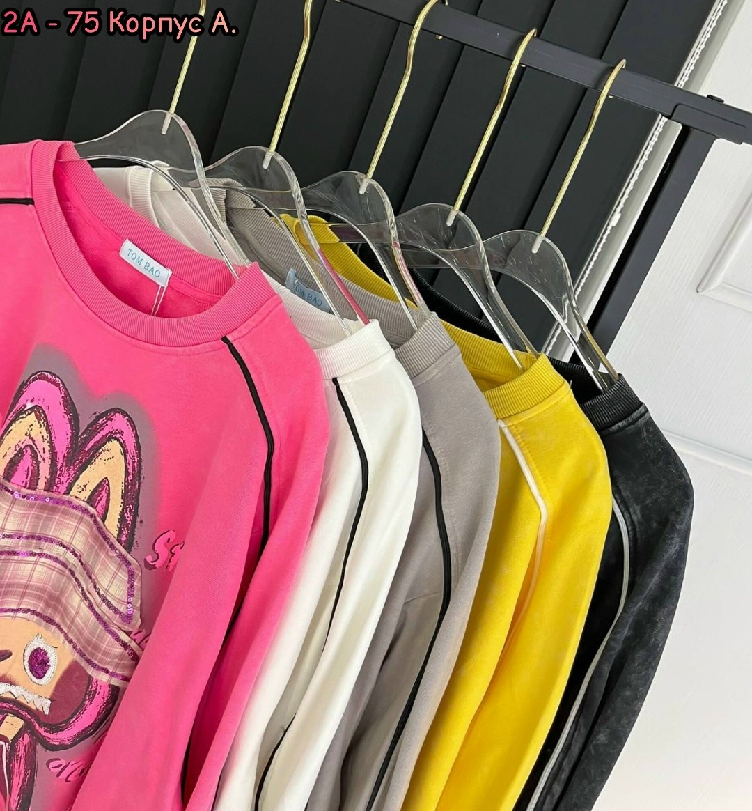 кофта женская,свитшот женский,свитшот и толстовка,свитшот толстовка оверсайз микки маус со стразами,кофта хб